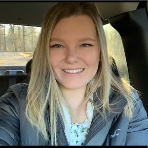 Meet your Posher, Haley